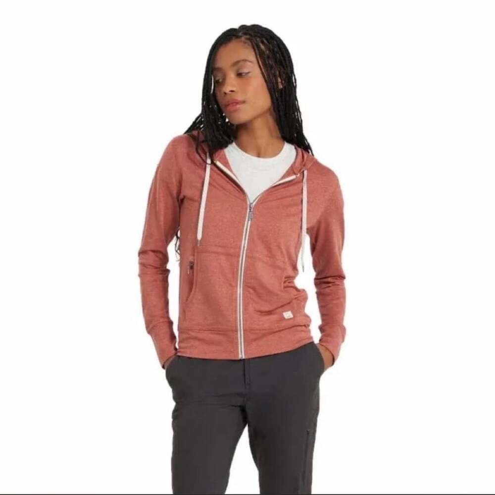 Vuori Women's Halo Performance Zip-Up Hoodie in “Rust” size Small